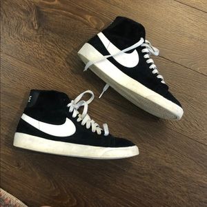 Nike high tops size 7.5